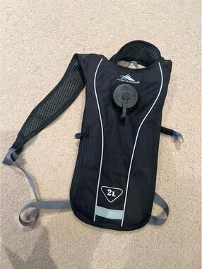 High Sierra Hydration Pack
